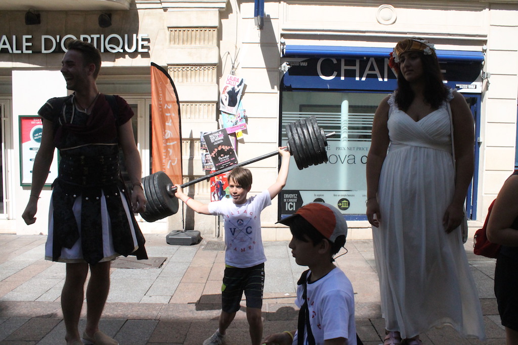 Village Camps International Summer Camp Ardèche, France 2019-07-26 https://www.villagecamps.com/journals_admin/images/2229-4816-Avignon15 copy.jpg
